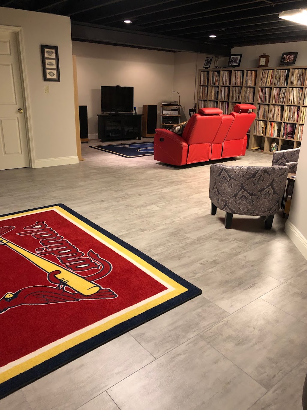 Reinhold Flooring Inc | 5429 Telegraph Rd, St. Louis, MO 63129, USA | Phone: (314) 894-1319