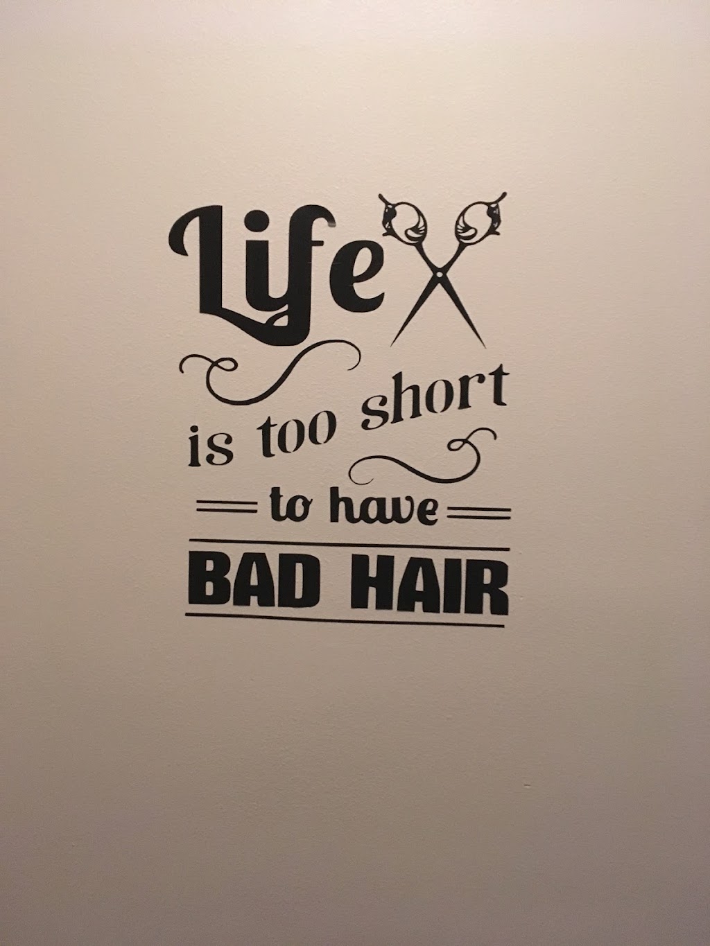 THE LITTLE HAIR SHOP | 803 N Old Hwy 81, Kyle, TX 78640 | Phone: (512) 268-7467