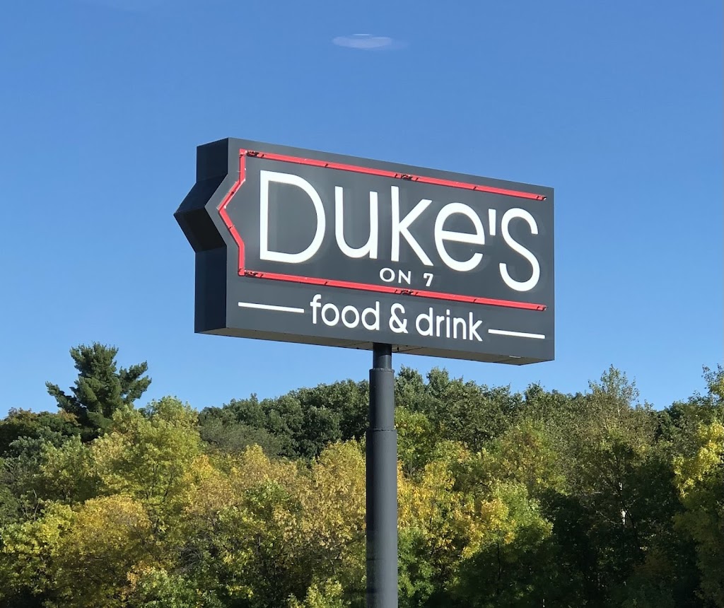 DukeS on 7 | 15600 MN-7, Minnetonka, MN 55345 | Phone: (952) 767-2320