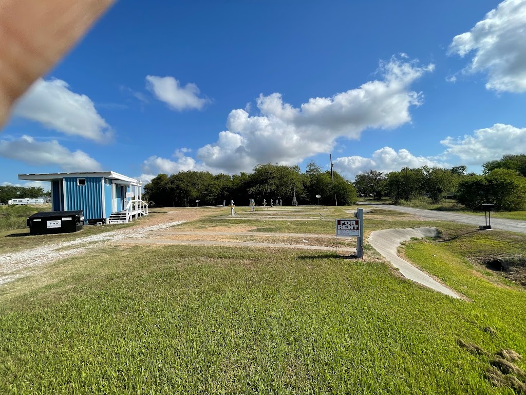 SeaDrift RV Park | 211 E Broadway Ave, Seadrift, TX 77983, USA | Phone: (361) 549-3863