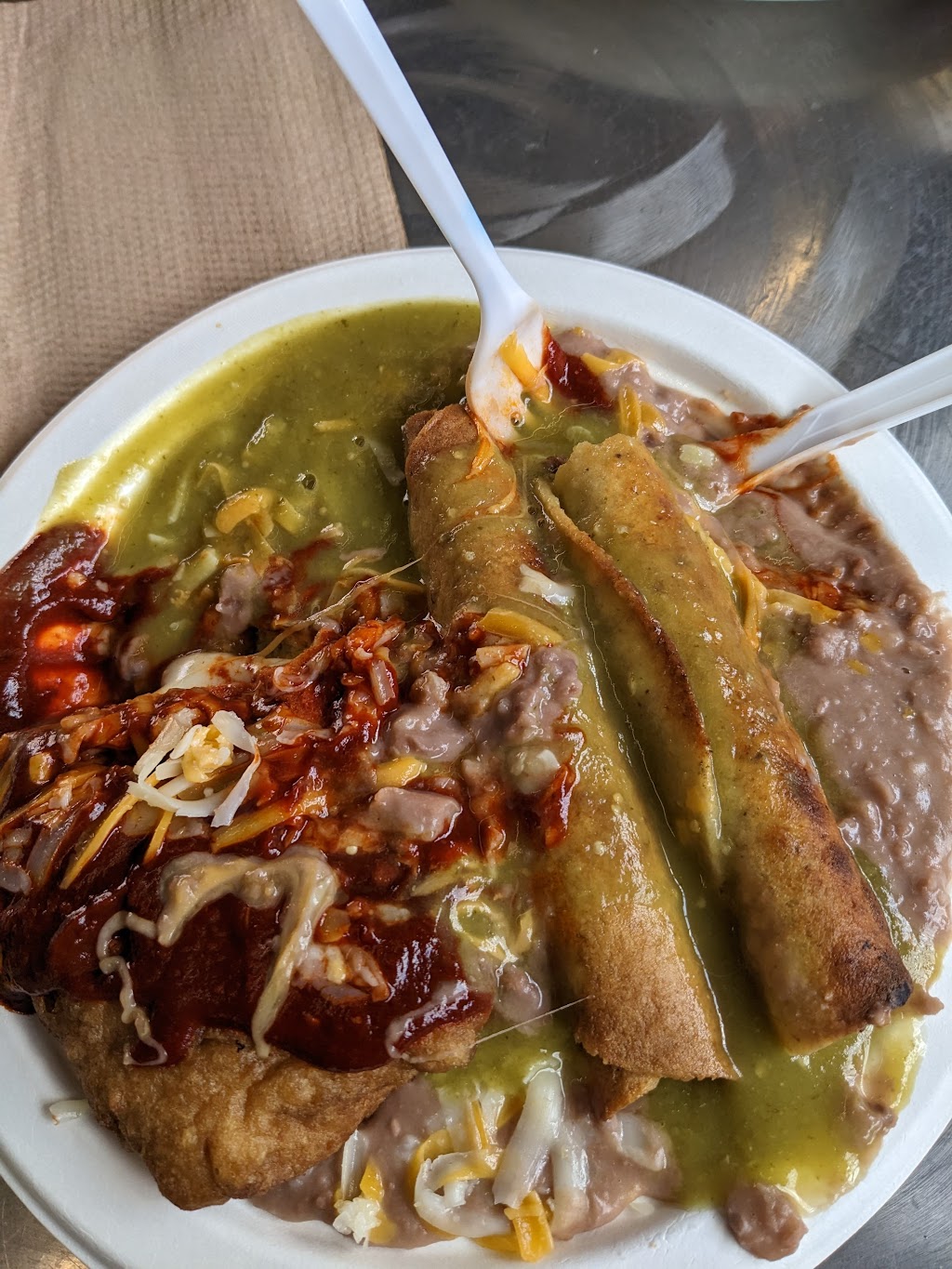 Cielito Lindo | E, 23 Olvera St, Los Angeles, CA 90012, USA | Phone: (213) 687-4391