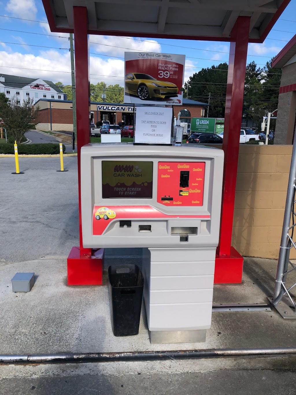 GooGoo Car Wash, 1234 N Glenwood Ave, Dalton, GA 30721, USA