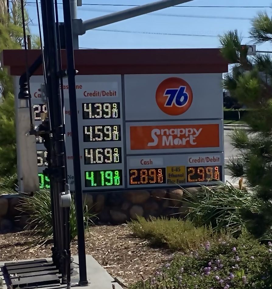 76 Gas Station | 11295 Mulberry Ave, Fontana, CA 92337, USA | Phone: (714) 693-1002