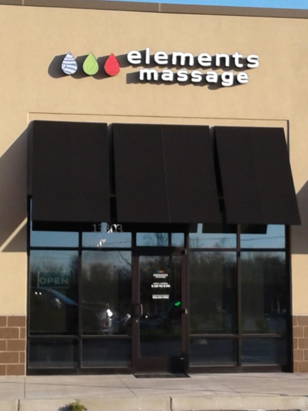 Elements Massage - Middletown | 13303 Shelbyville Rd #102, Louisville, KY 40223, USA | Phone: (502) 244-7660