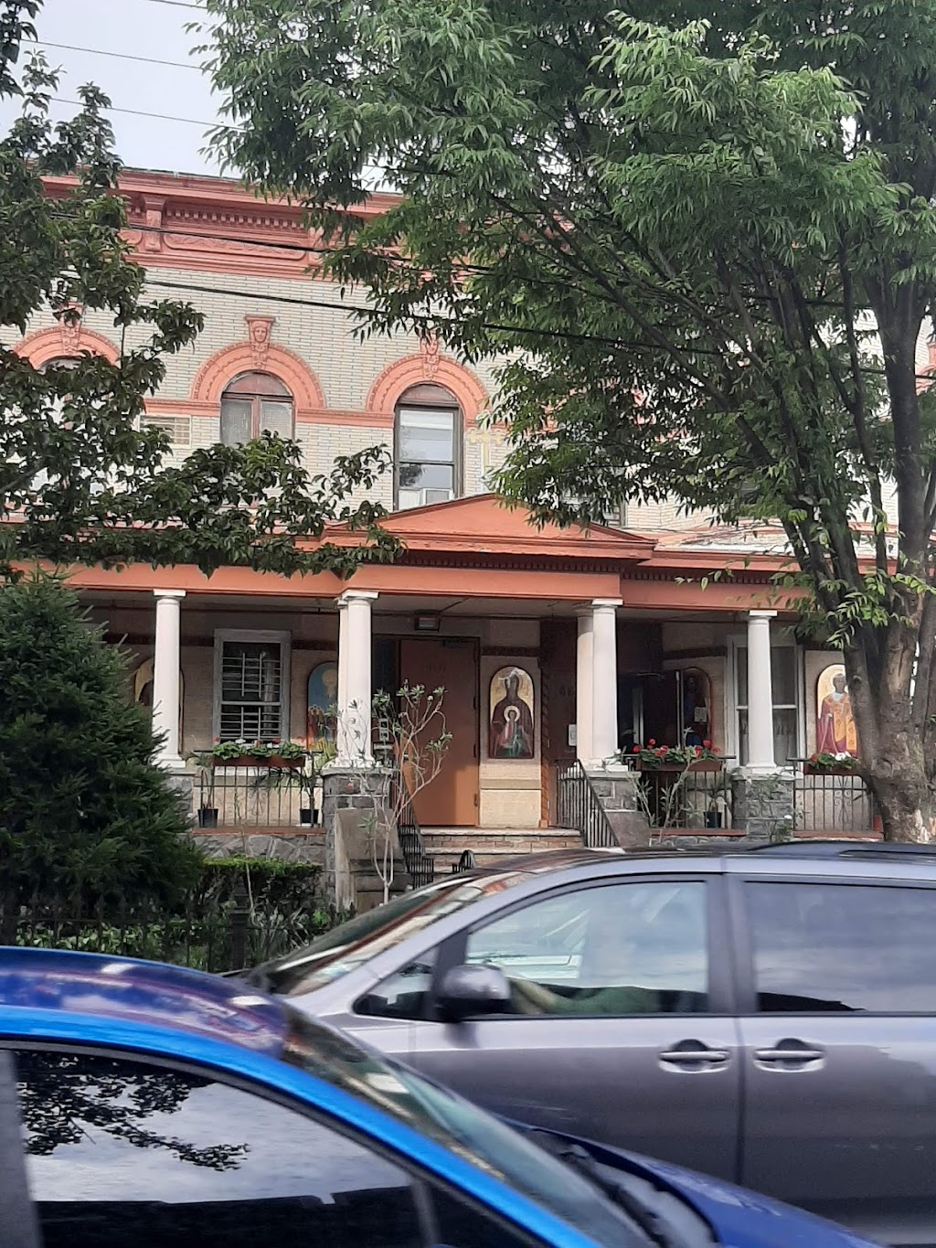 Romanian Orthodox Church | 66-79 Forest Ave, Ridgewood, NY 11385, USA | Phone: (917) 459-0669