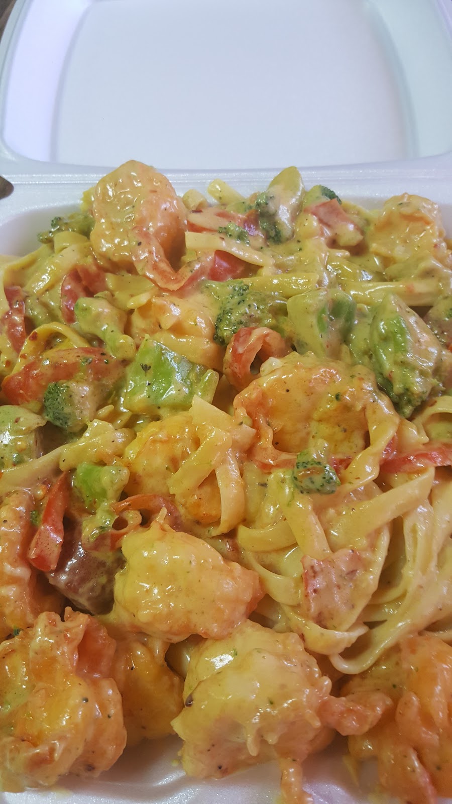 Omars Seafood & Grill | 12520 St Clair Ave., Cleveland, OH 44108, USA | Phone: (216) 451-2098