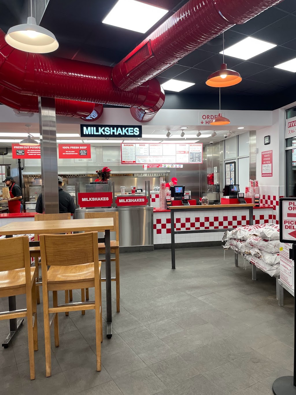 Five Guys | 3273 Robinhood Rd, Winston-Salem, NC 27106, USA | Phone: (336) 760-2660