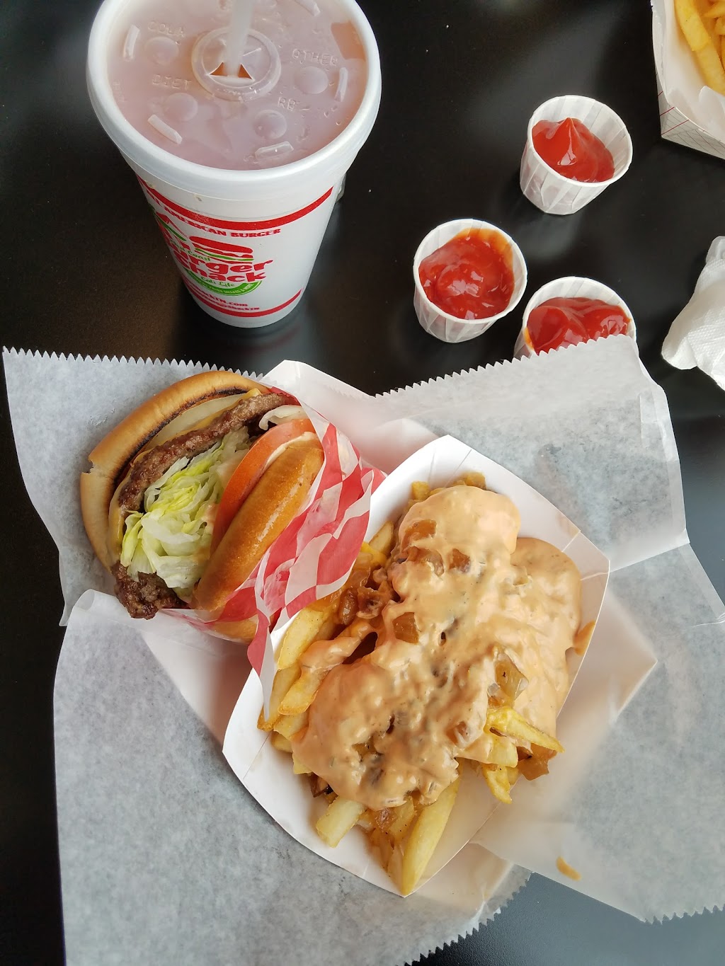 West Coast Burgers & Dogs | 7175 Nolensville Rd, Nolensville, TN 37135, USA | Phone: (615) 776-4644