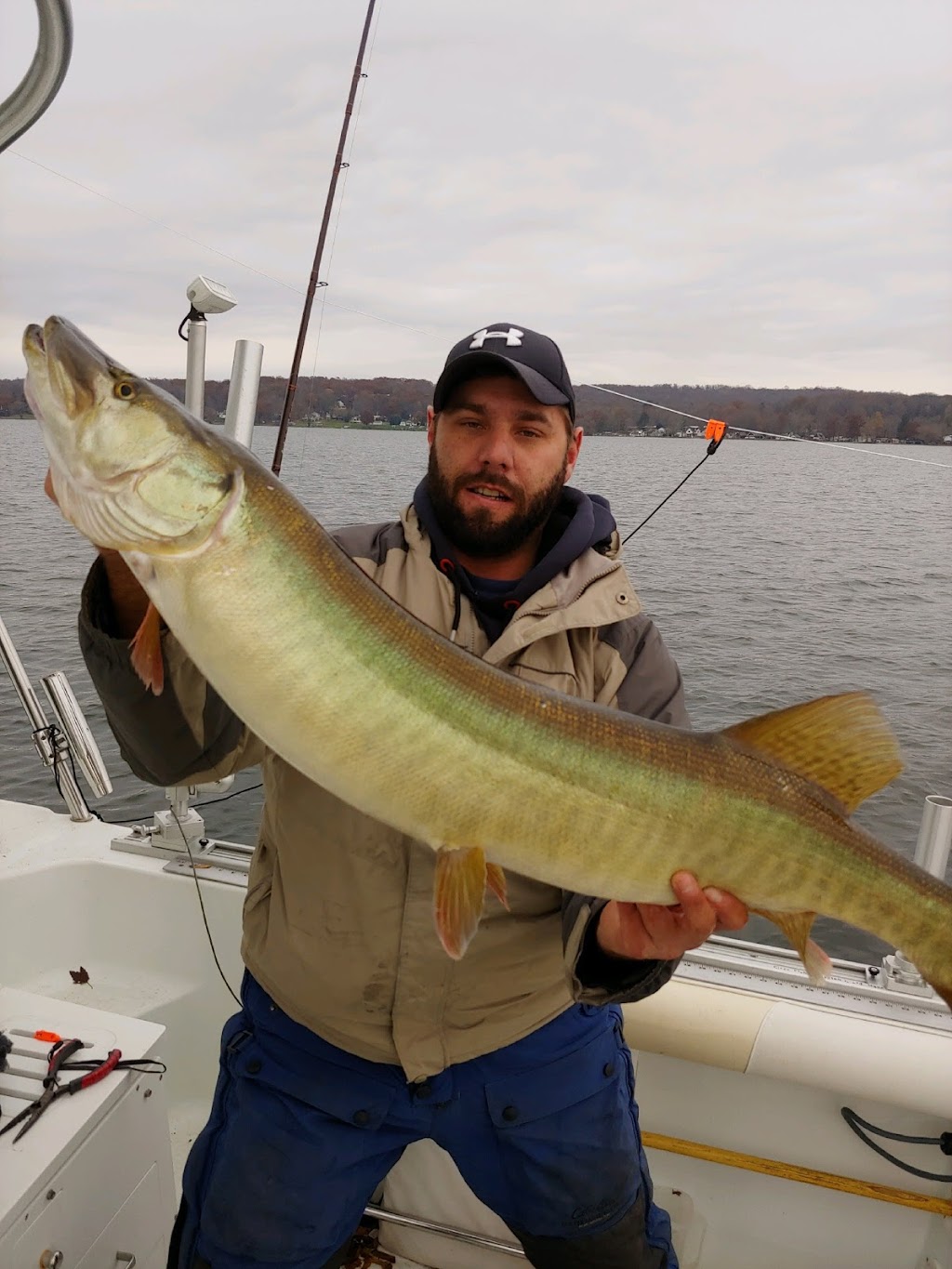 Toothy Critters Charters | 30 Central Ave, Dunkirk, NY 14048, USA | Phone: (518) 354-0694