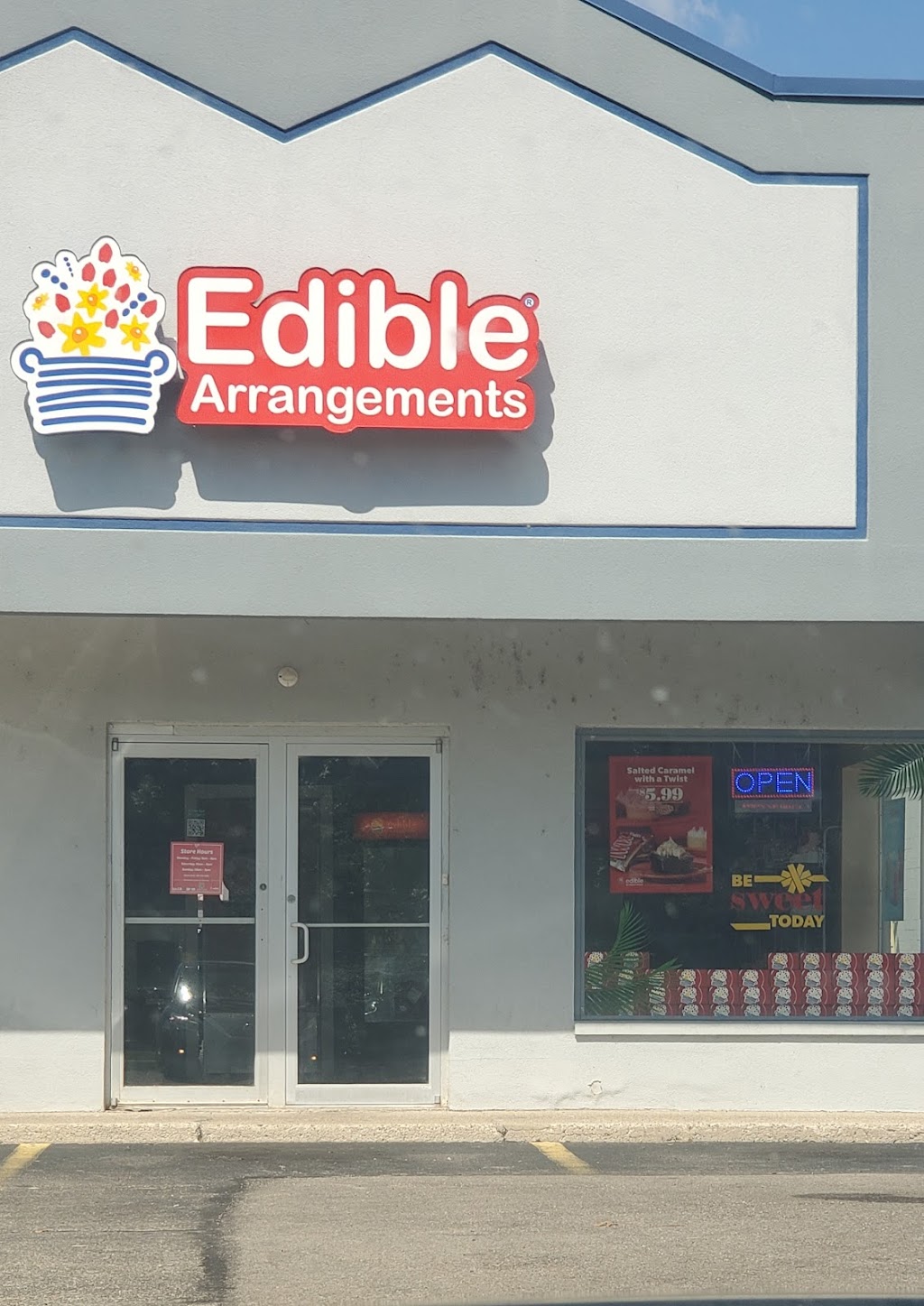 Edible Arrangements | 2665 S Dixie Dr, Dayton, OH 45409, USA | Phone: (937) 449-0999