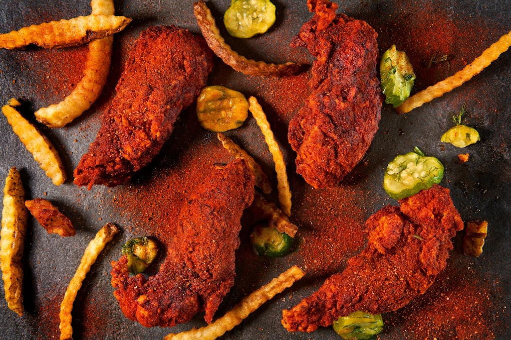 Hot Chicks Nashville Hot Chicken | 337 Shops Blvd Ste. 103, Willow Park, TX 76087, USA | Phone: (214) 758-0310