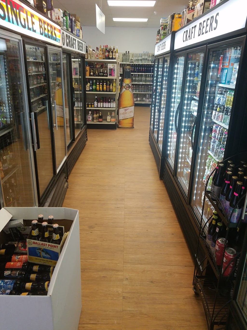 Ross Wine & Liquor | 27313 Wolf Rd, Bay Village, OH 44140, USA | Phone: (440) 892-4726