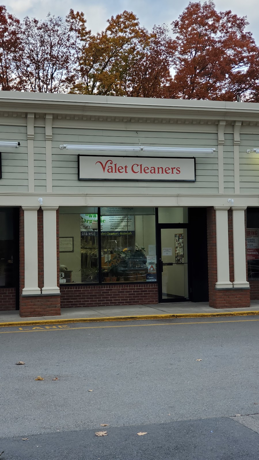 Valet Cleaners | 288 Katonah Ave, Katonah, NY 10536, USA | Phone: (914) 232-1925