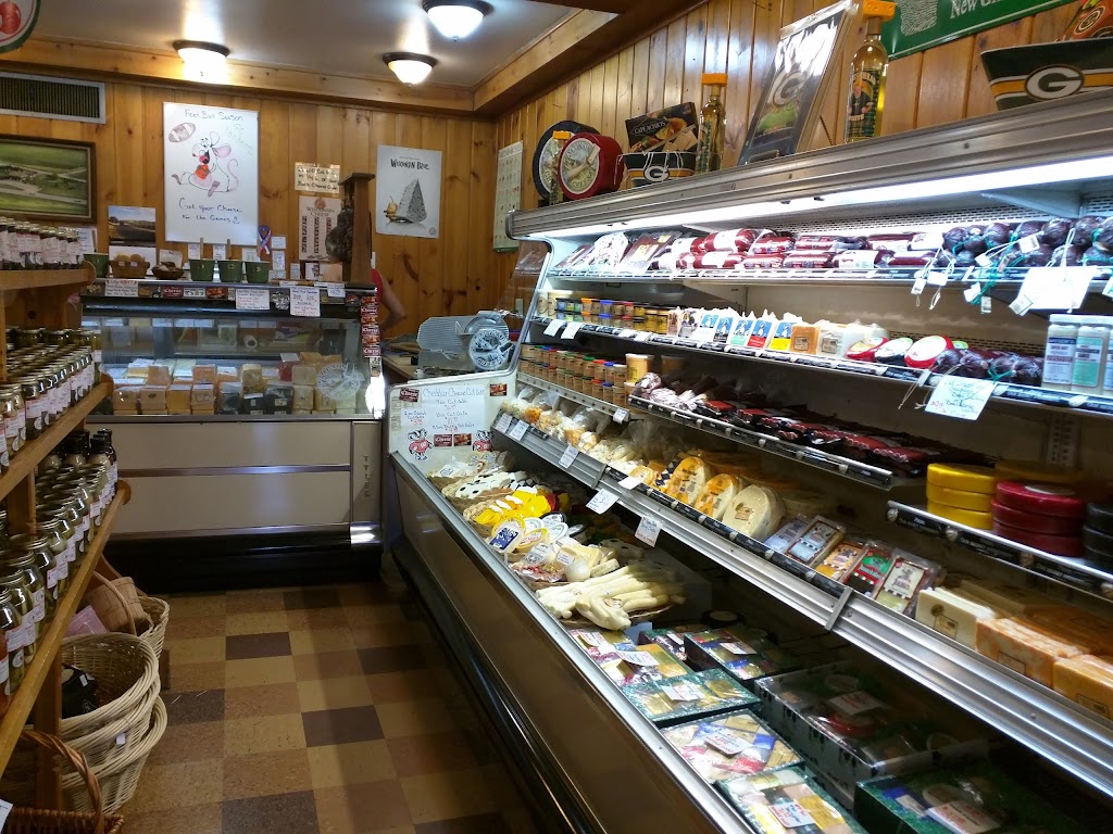 Schultzs Cheese Haus | N6312 US-151, Beaver Dam, WI 53916 | Phone: (920) 885-3734