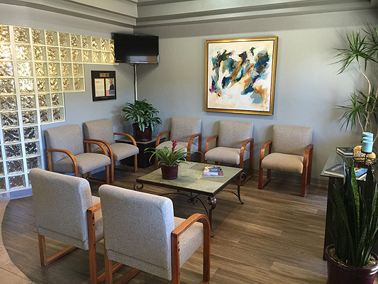 Howard M. Steinberg, DMD, MDS | 2385 N Ferguson Ave #111, Tucson, AZ 85712, USA | Phone: (520) 886-3030