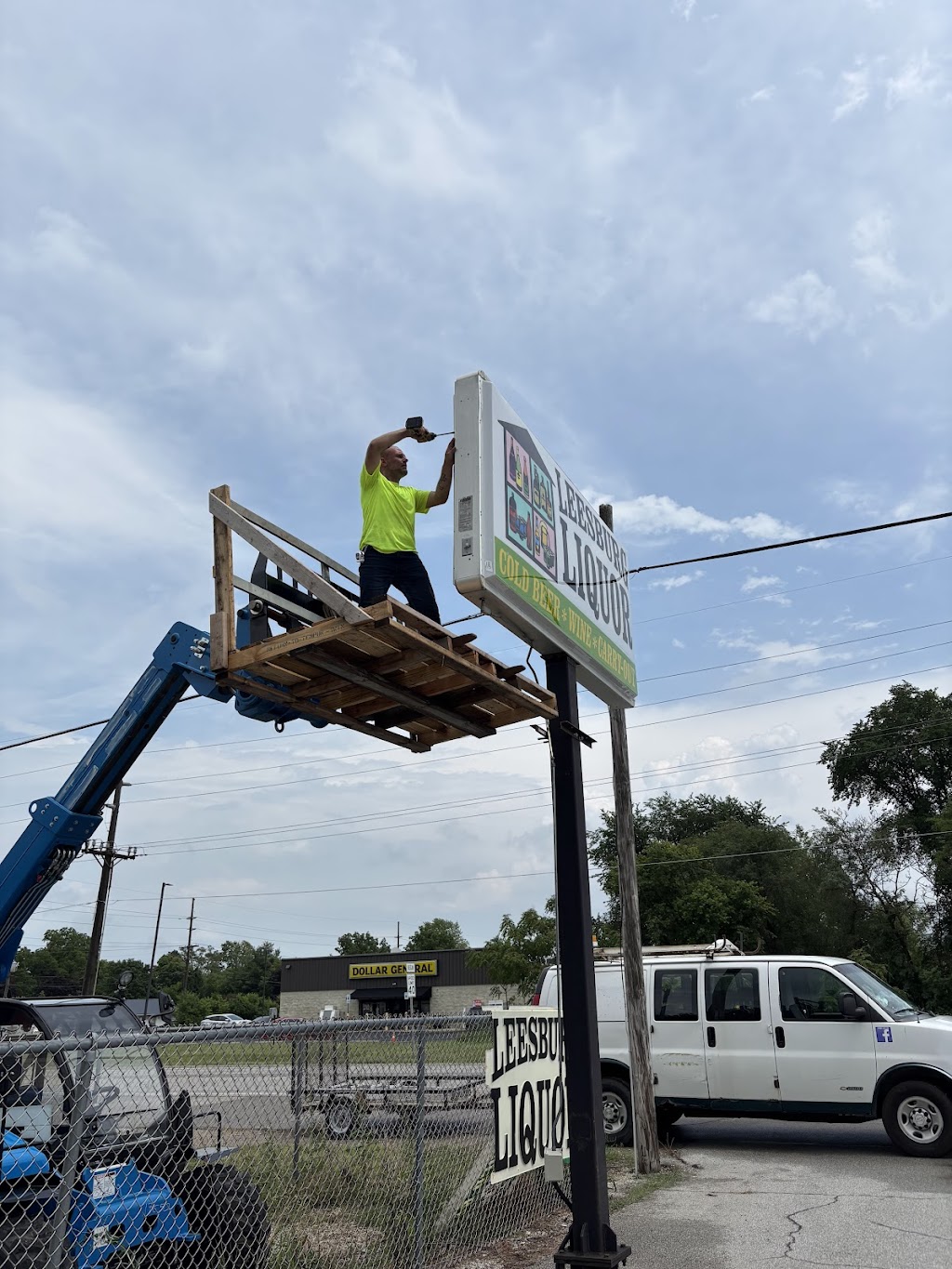 Leesburg Liquors | 406 S Main St, Leesburg, IN 46538, USA | Phone: (574) 453-3145