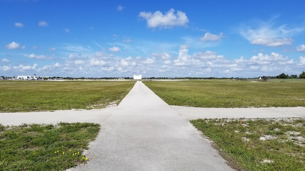 Pompano Beach Airpark | 1001 NE 10th St, Pompano Beach, FL 33060, USA | Phone: (954) 786-4135