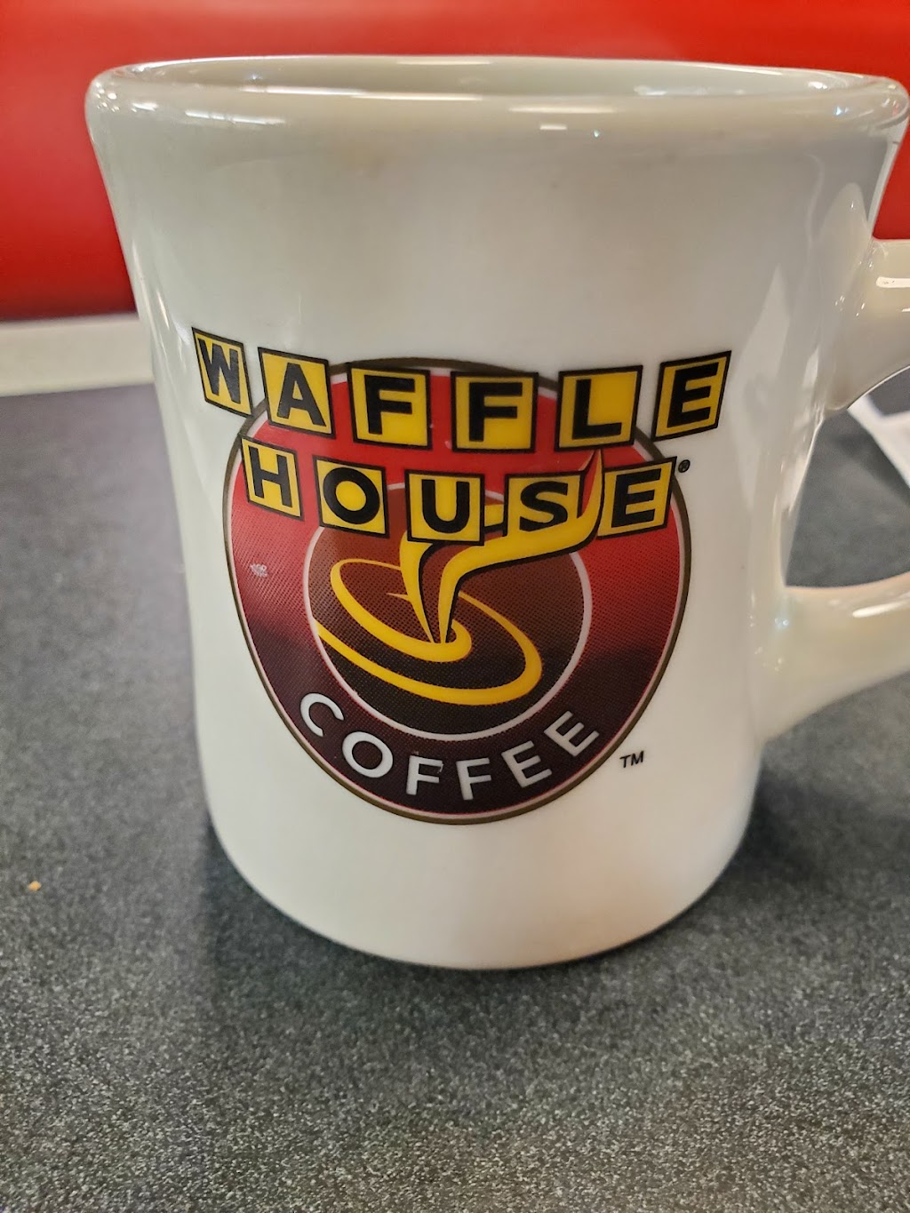 Waffle House | 1655 E Market St, Smithfield, NC 27577, USA | Phone: (919) 938-1575