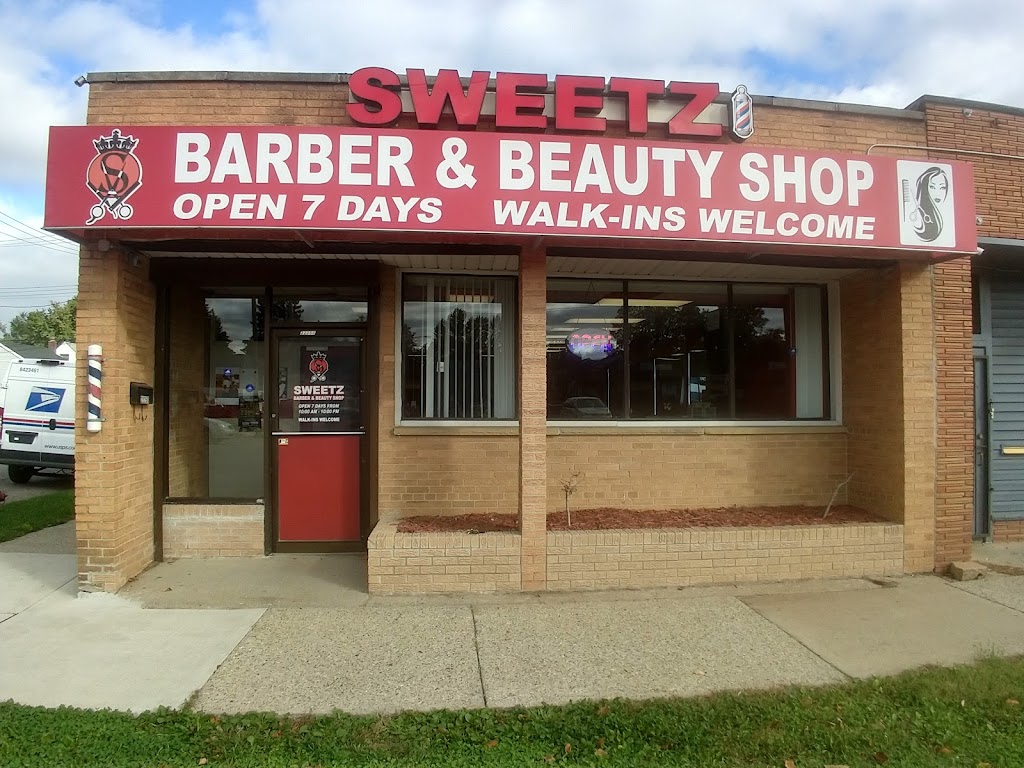 Sweetz Barber & Beauty Shop | 22250 W Warren Ave, Dearborn Heights, MI 48127, USA | Phone: (313) 856-0792