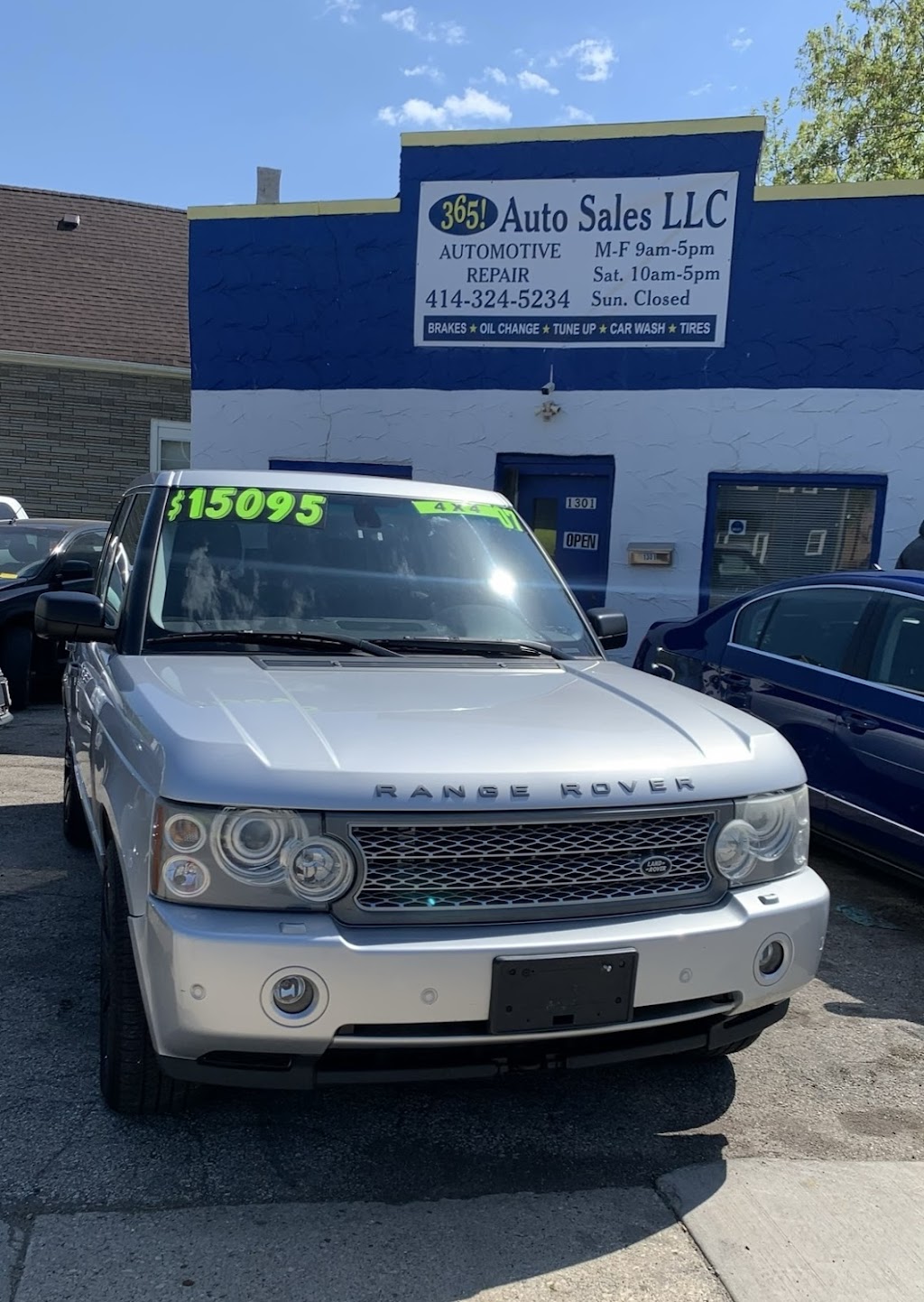 365! Auto Sales LLC | 1301-1307 W Burleigh St, Milwaukee, WI 53206, USA | Phone: (414) 324-5234