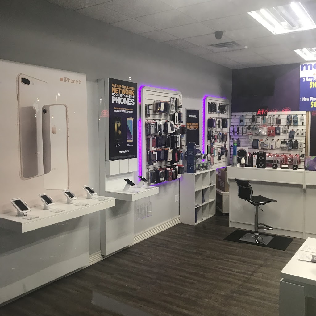 Metro by T-Mobile | 27135 Van Dyke Ave, Warren, MI 48093, USA | Phone: (586) 393-6900