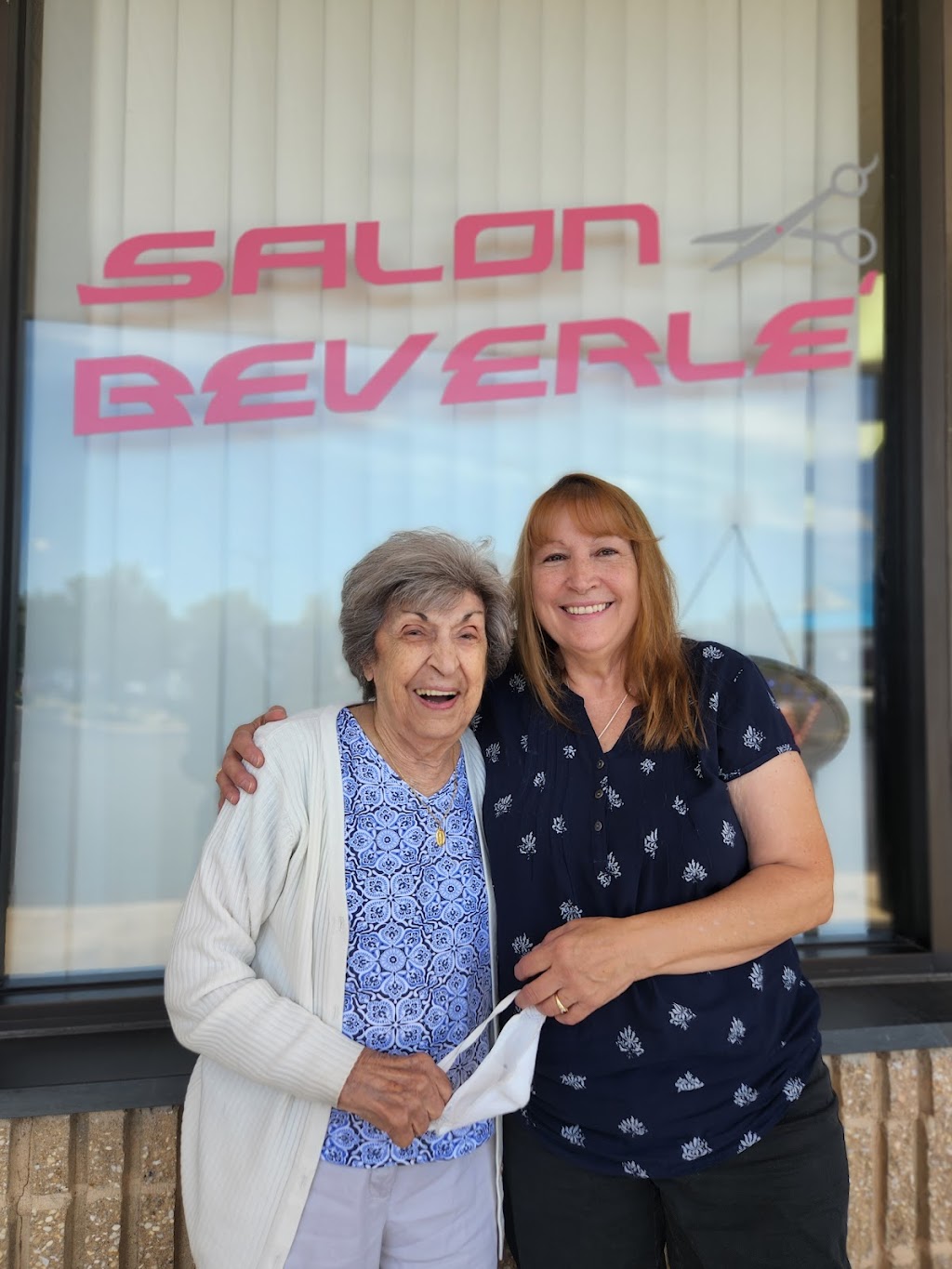 Salon Beverle | 240 S White Horse Pike, Hammonton, NJ 08037, USA | Phone: (609) 704-5870