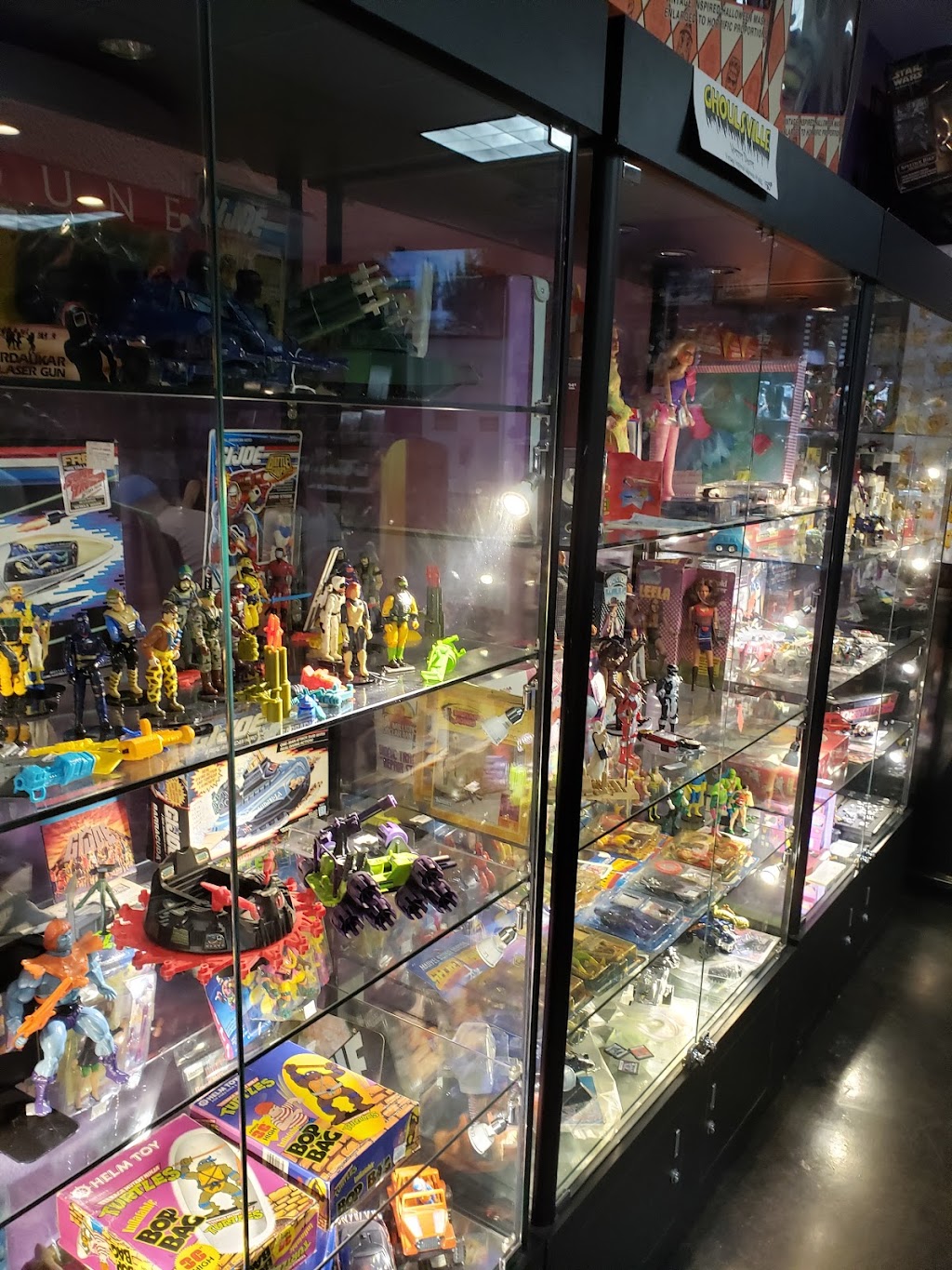 Outlaw Moon Games & Toys | 5000 N Lamar Blvd, Austin, TX 78751, USA | Phone: (512) 454-6648