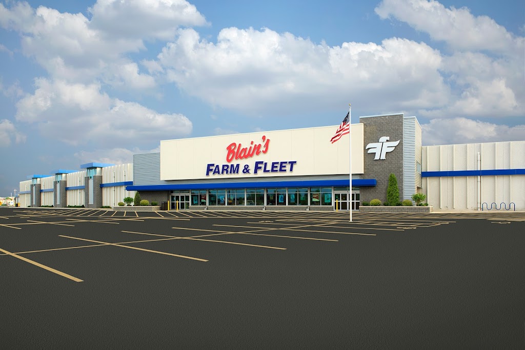 Blains Farm & Fleet - Janesville, Wisconsin | 2421 Humes Rd, Janesville, WI 53545, USA | Phone: (608) 752-6377