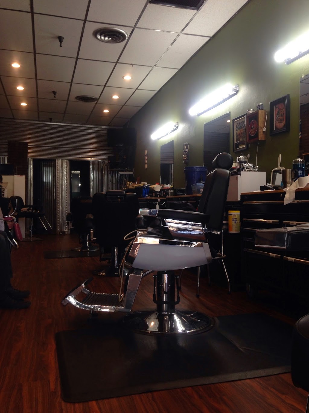 Scallywag Barbers | 1950 N Placentia Ave, Fullerton, CA 92831, USA | Phone: (714) 223-6622