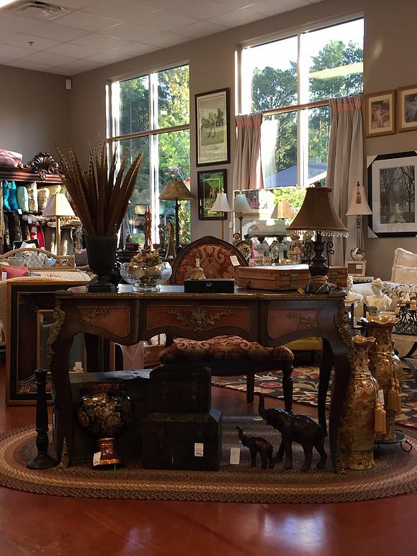 Encore Interior Consignment | 266 S Peachtree Pkwy #200, Peachtree City, GA 30269, USA | Phone: (770) 629-2409