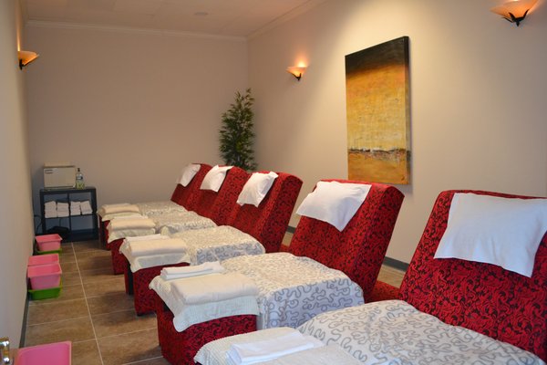 New Happy Day Spa | 4320 Mills Cir H, Ontario, CA 91764, USA | Phone: (909) 484-3322