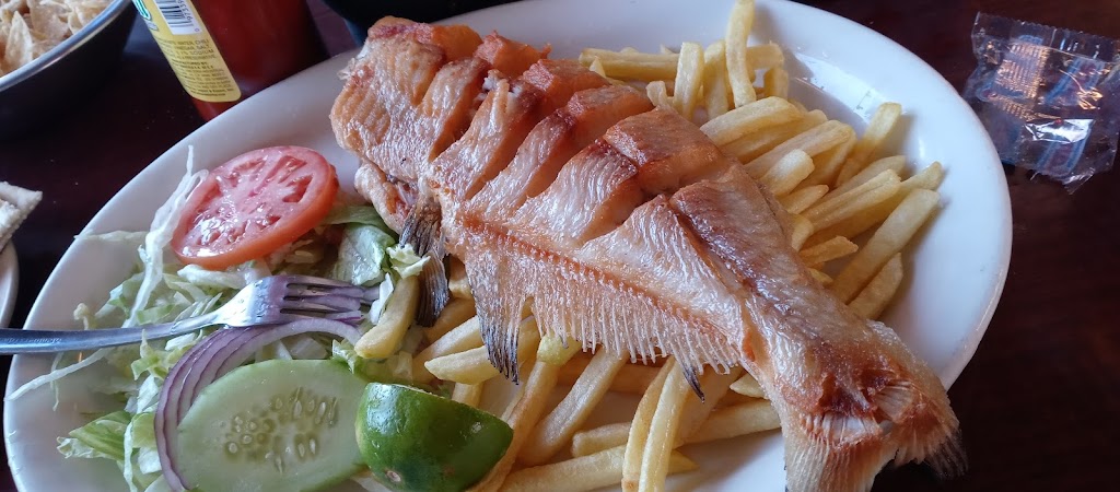 El Pulpo Restaurant | 2320 W Twelfth St, Dallas, TX 75208, USA | Phone: (214) 941-5070