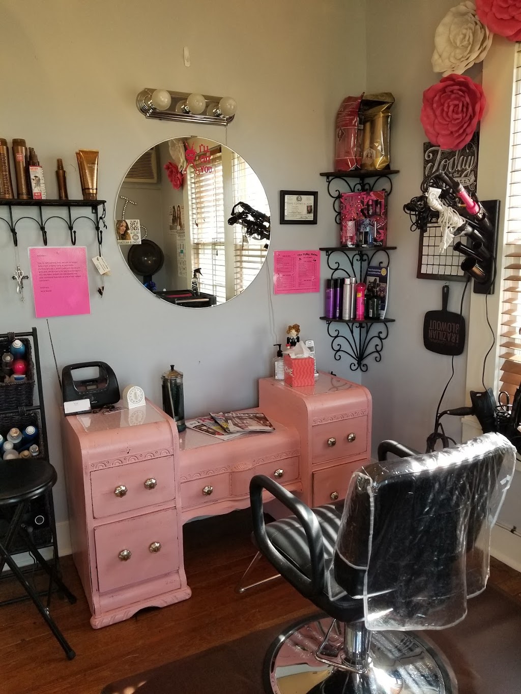 Styling Station | 712 Railroad Ave, Portland, TX 78374, USA | Phone: (361) 643-6942