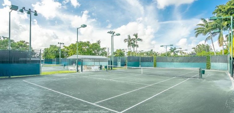 Quayside Tennis Pro Shop | Miami Shores, FL 33138, USA | Phone: (786) 347-2375