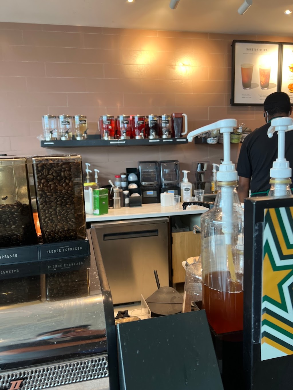 Starbucks | 101 Manning Dr, Chapel Hill, NC 27514 | Phone: (984) 215-3676