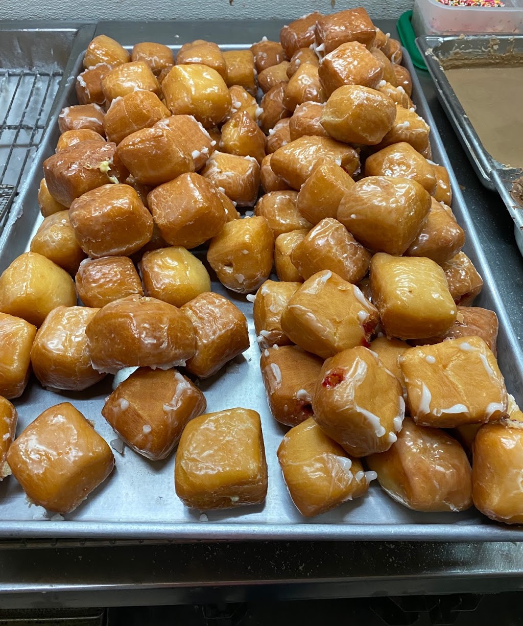 Manleys Donut Shop | 5721 Camden Ave, San Jose, CA 95124, USA | Phone: (408) 267-4578