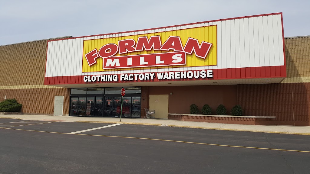 Forman Mills | 250 W North Ave Ste 200, Villa Park, IL 60181, USA | Phone: (773) 819-7377