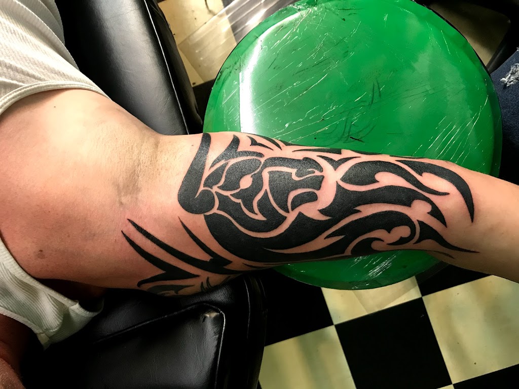 Glass Ink Tattoo | 2416 Pleasant Ave, Hamilton, OH 45015, USA | Phone: (513) 737-1629