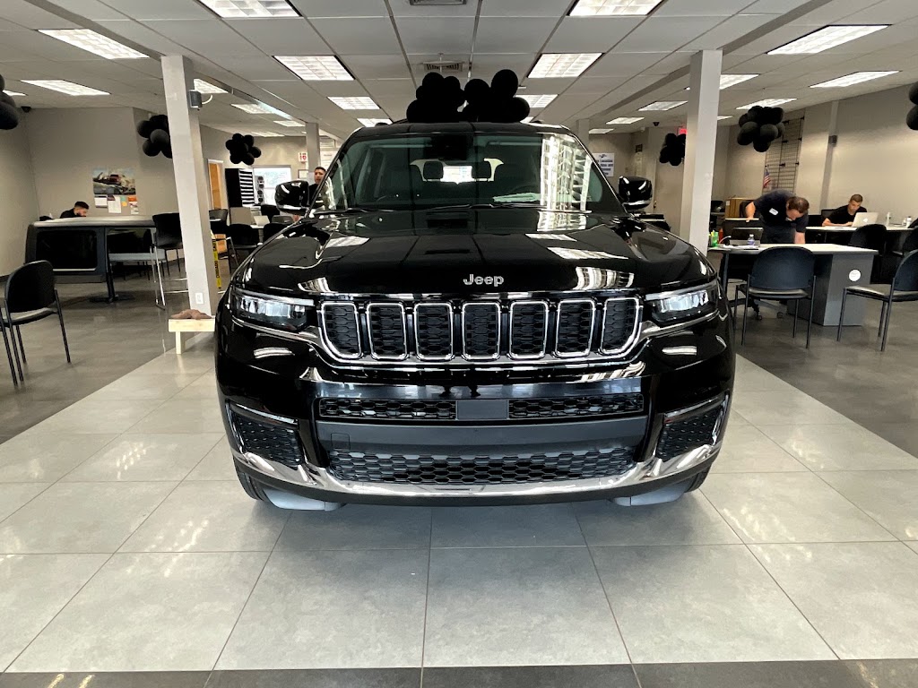 Island Chrysler Dodge Jeep Ram | 1239 Hylan Blvd, Staten Island, NY 10305, USA | Phone: (718) 865-3621