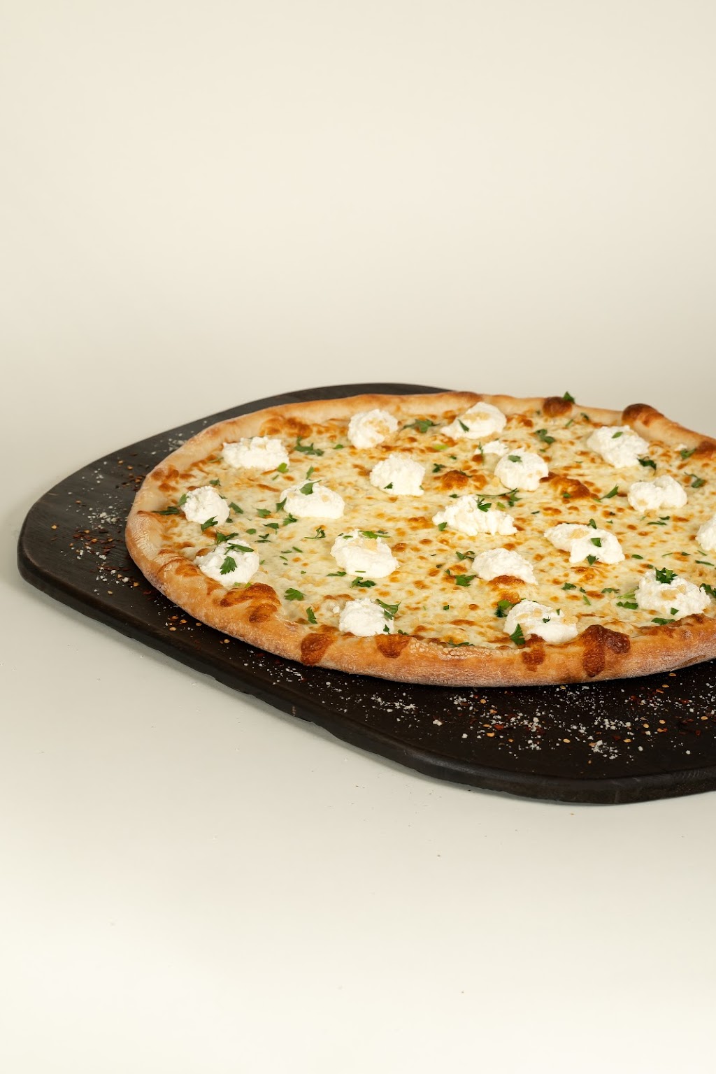 Gabriellas New York City Pizza - Long Beach | 4712 E 7th St, Long Beach, CA 90804, USA | Phone: (855) 479-2182