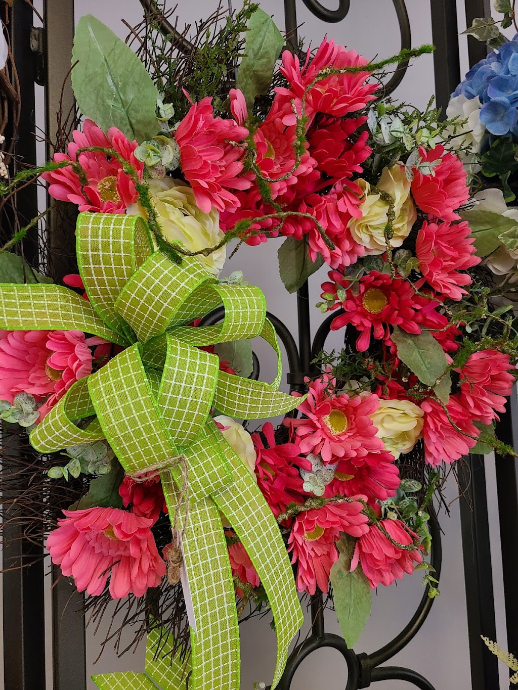 Worthington Flowers | 125 W Sand Lake Rd, Wynantskill, NY 12198, USA | Phone: (518) 283-2101