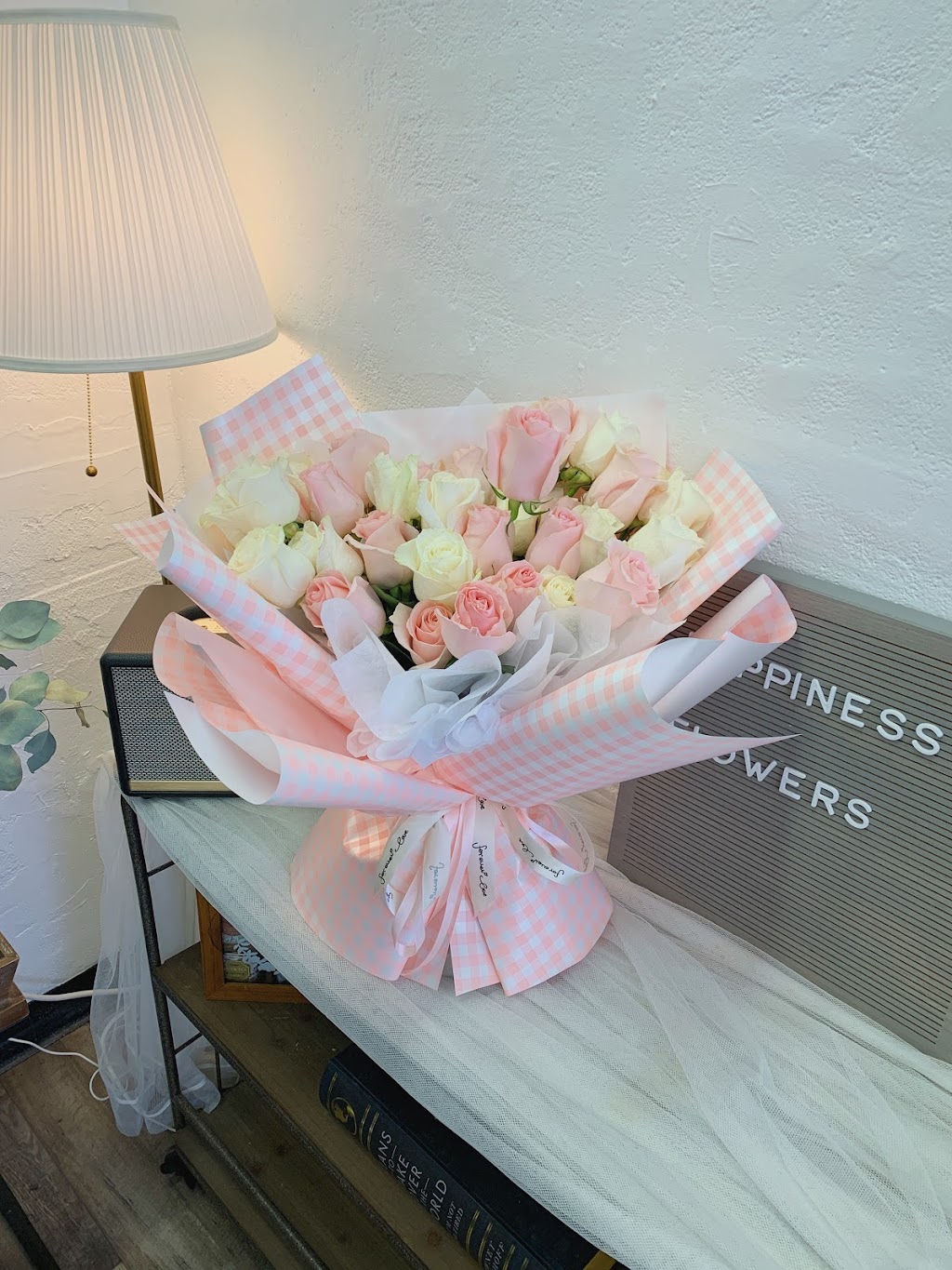 Happiness Flowers | 5460 Philadelphia St Ste D, Chino, CA 91710, USA | Phone: (626) 622-3258