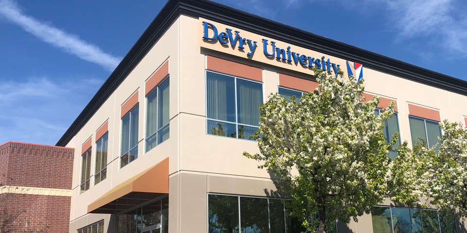 DeVry University | 950 Iron Point Rd STE 100, Folsom, CA 95630, USA | Phone: (916) 351-3700