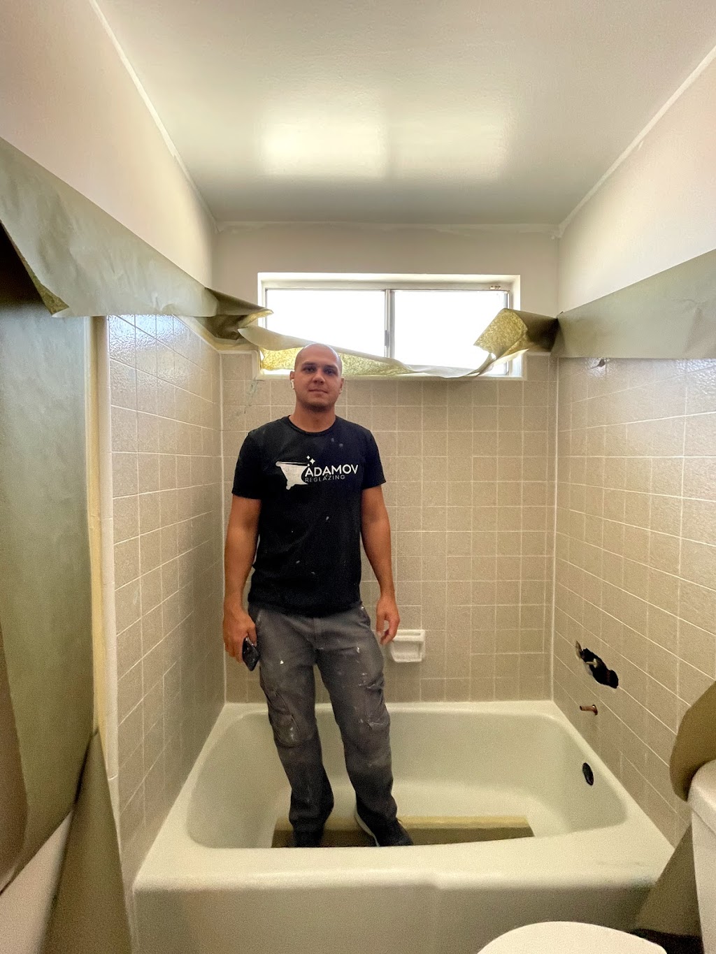 Bathtub Refinishing Solutions | 14041 Catalina Ct, Fontana, CA 92336 | Phone: (310) 401-4491