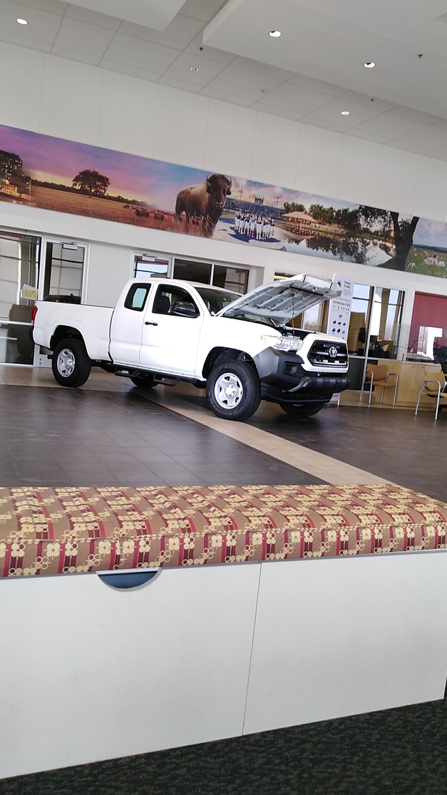 Doenges Toyota | 1911 SE Washington Blvd, Bartlesville, OK 74006, USA | Phone: (918) 213-0119