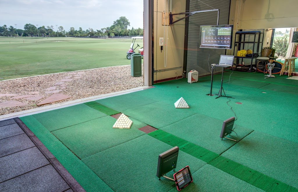 Charlie Coe Golf Learning Center | 1 Par Dr, Norman, OK 73072, USA | Phone: (405) 325-6716