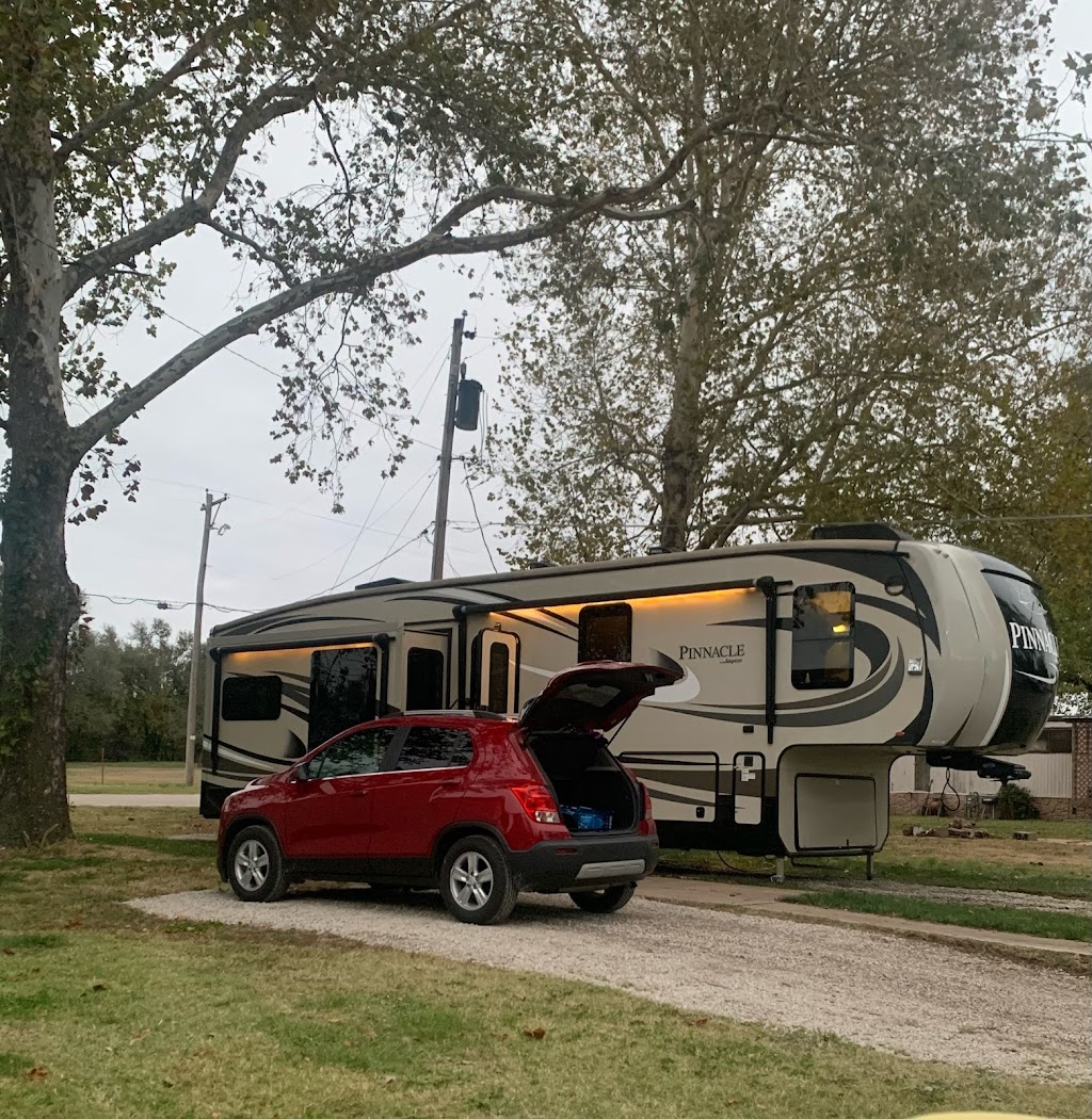 RIVERVIEW MOBILE HOME AND RV PARK | 605 S Buckner St, Derby, KS 67037, USA | Phone: (316) 619-9878