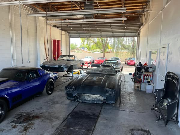 Bromleys Corvettes | 320 S Arizona Ave, Chandler, AZ 85225, USA | Phone: (480) 390-2652