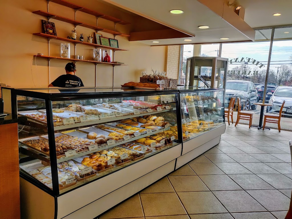 Tiffanys Bakery | 7022 Columbia Pike, Annandale, VA 22003, USA | Phone: (703) 658-9797