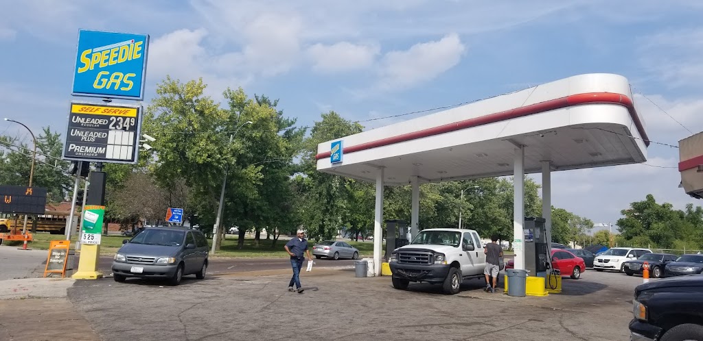 QUICK STOP - SPEEDIE GAS | 8880 N Broadway, St. Louis, MO 63147, USA | Phone: (314) 388-1212